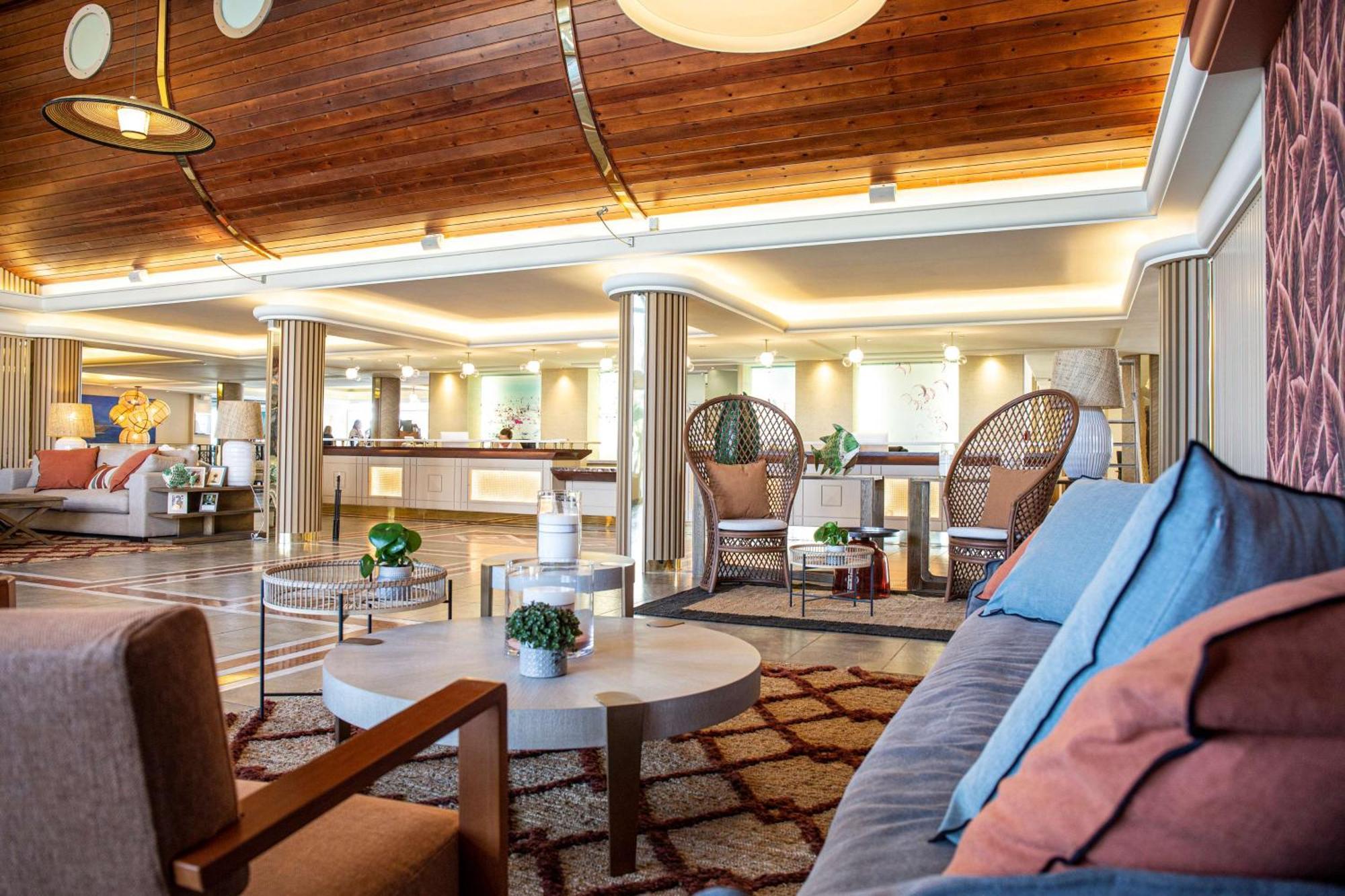 Grand Hotel Les Flamants Roses Thalasso & Spa กาเนต์-อ็อง-รูสซียง ภายนอก รูปภาพ