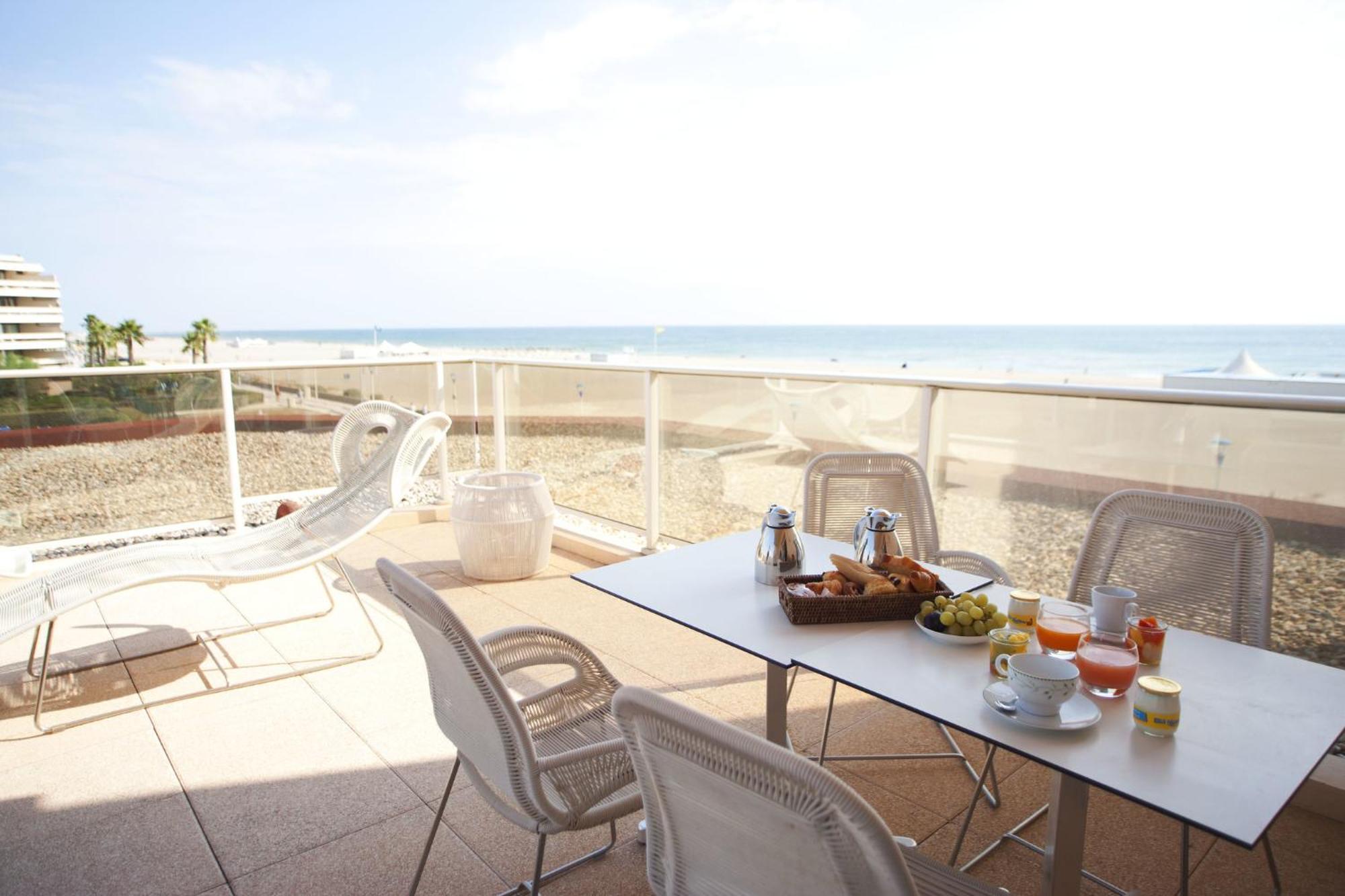 Grand Hotel Les Flamants Roses Thalasso & Spa กาเนต์-อ็อง-รูสซียง ภายนอก รูปภาพ